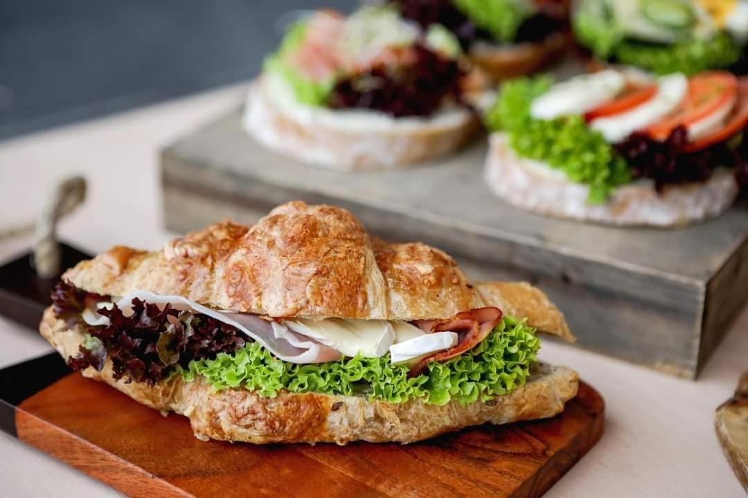 Dolce Vita Bratislava Ngoại thất bức ảnh